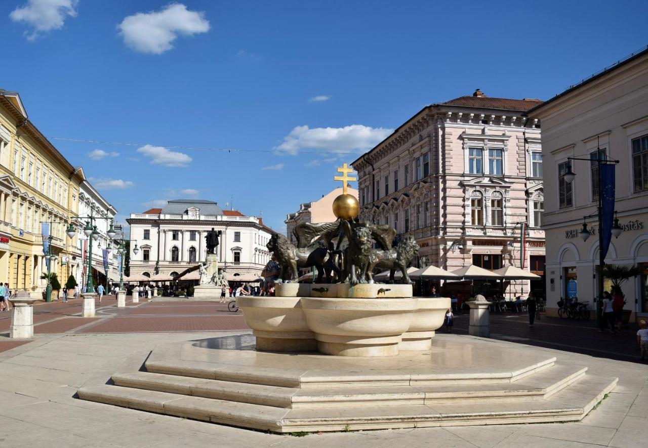 Szeged Suncity Apartman סגד מראה חיצוני תמונה